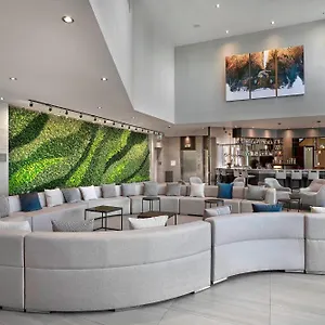 https://the-westin-calgary-airport.calgaryhotelsearch.com