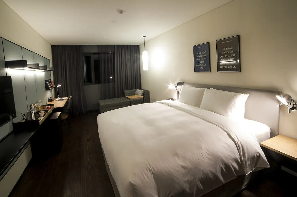 Glad Yeouido Hotel Seoul